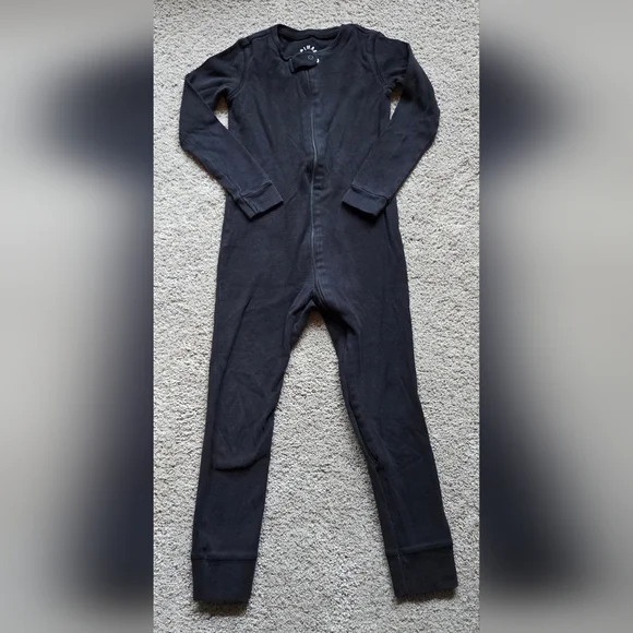 Primary Organic Zip Romper Bundle, Toddler Size 4 Pajamas - Picture 4 of 10